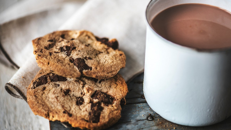 Cookies and coffee